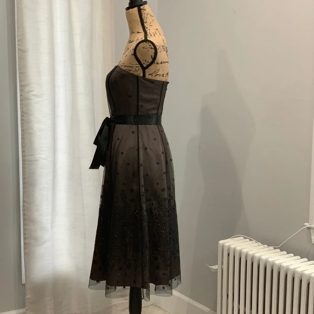 Adrianna Papell Boutique strapless belted dress size 4